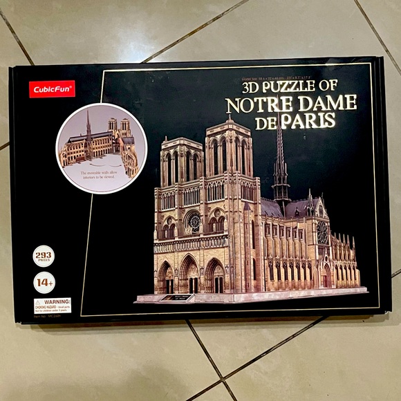 CubicFun 3D Puzzle Notre Dame de Paris Church Model Kit with Moveable Interior - Picture 1 of 4